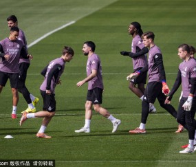 西甲未来之星杯：西班牙人如何用“快乐足球”点亮小小世界杯，成为全民榜样？