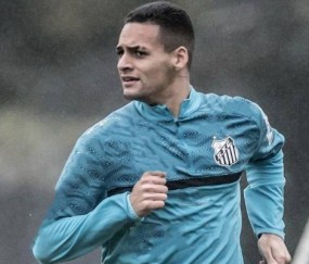 巴西甲：桑托斯vs瑞模贝雷，谁能重返胜轨?