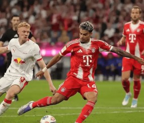 【欧冠重磅】意甲独苗惨遭重创！拜仁钢铁洪流碾压贝尔加莫，凯恩复出剑指大屠杀？